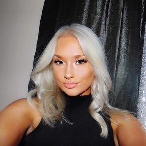 Meet your Posher, Robin